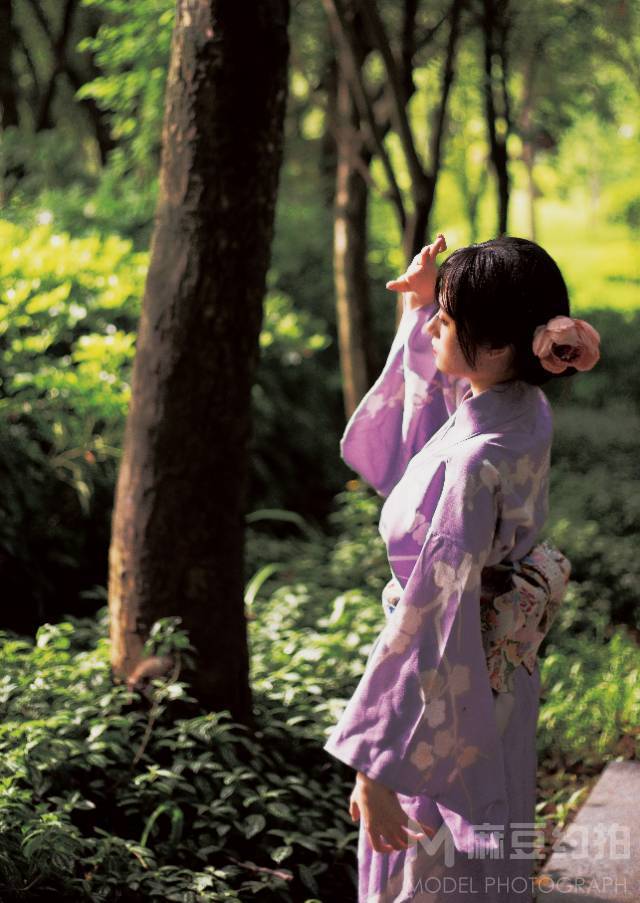 胶片模特
