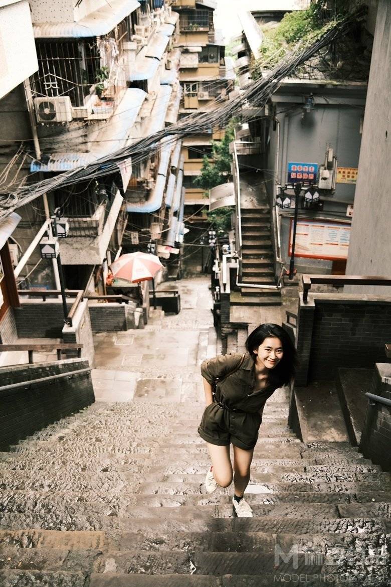纪实模特