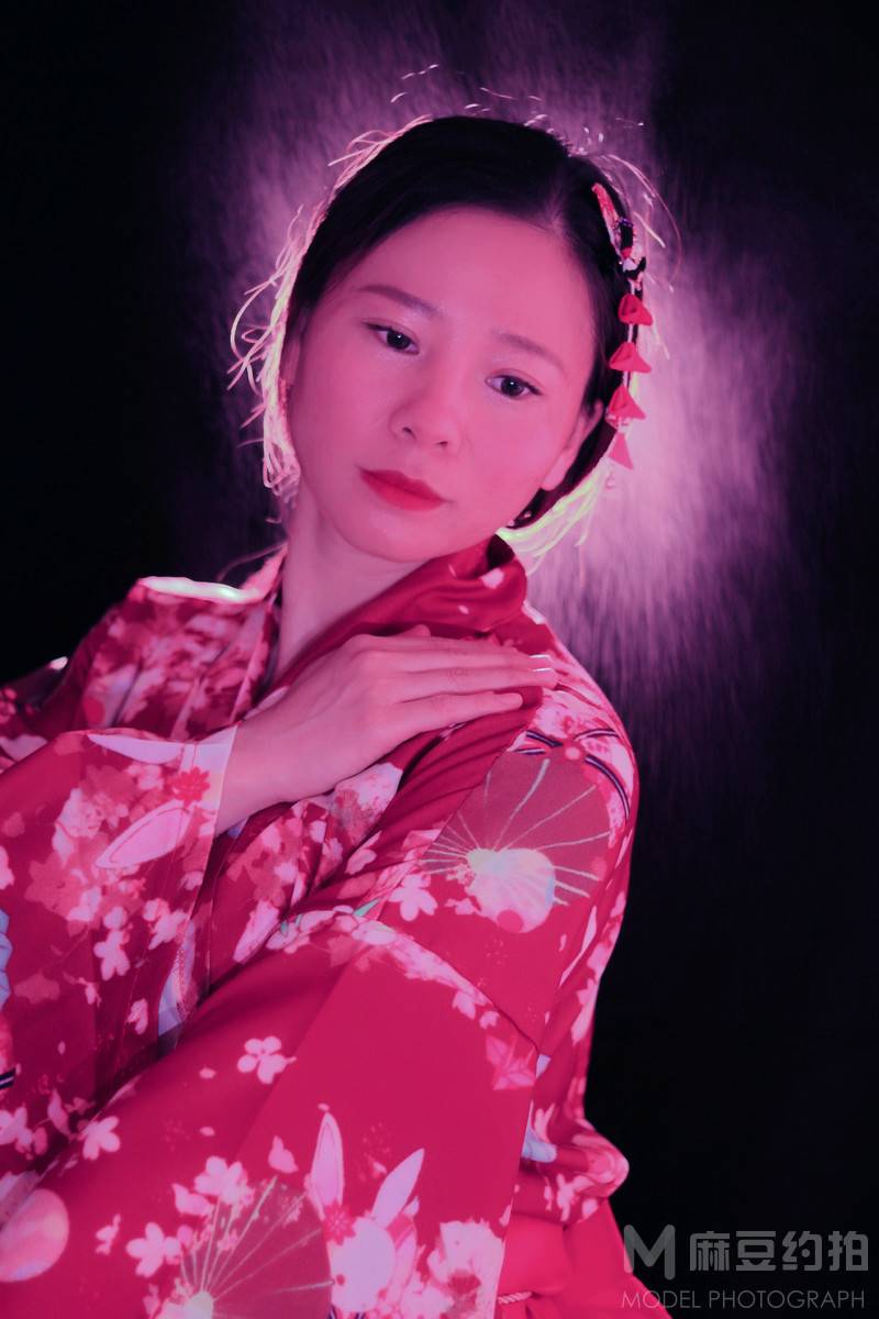妆容模特