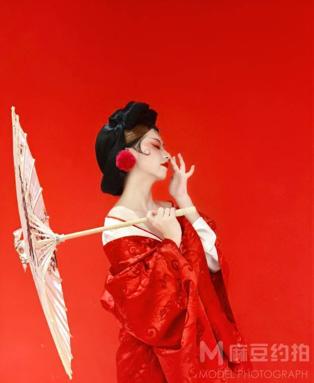 妆容模特