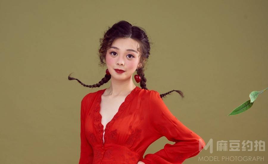 妆容模特