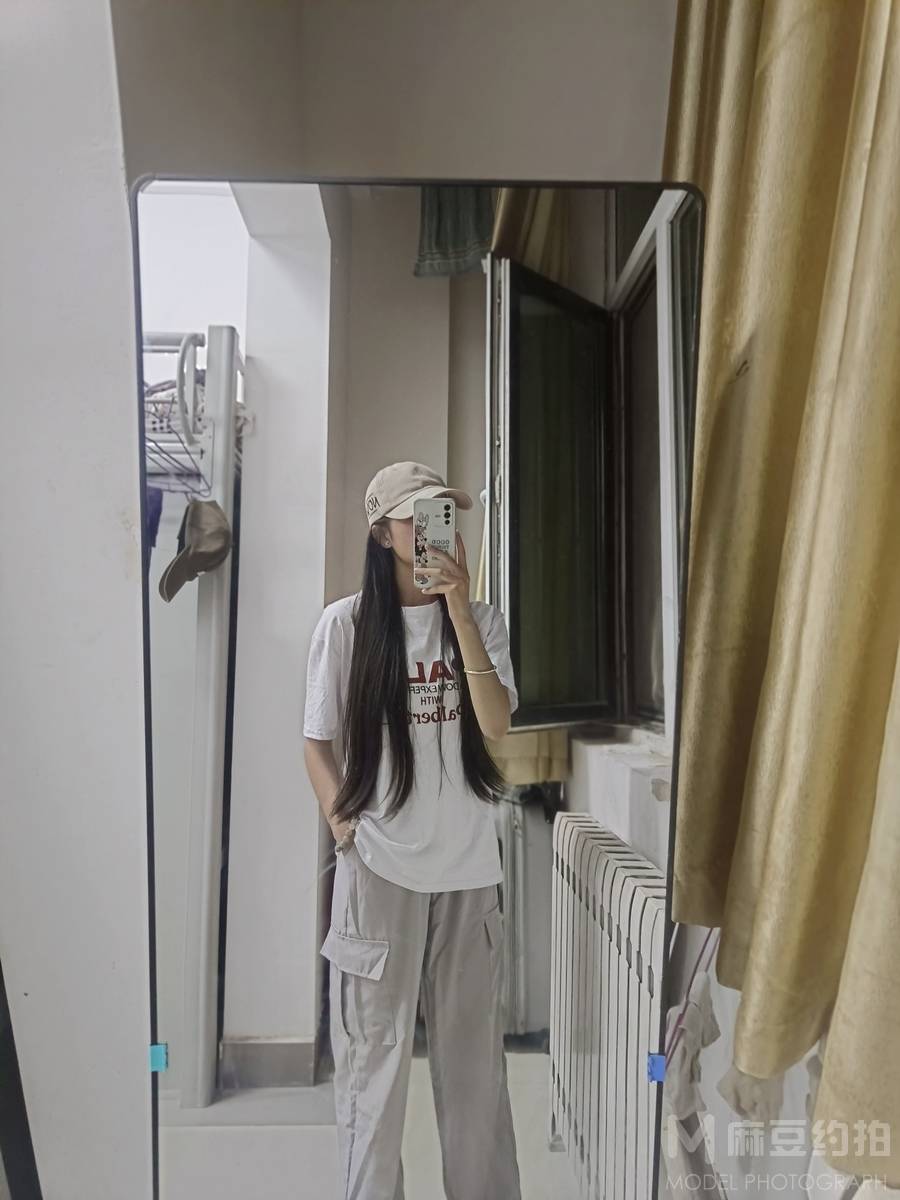 纪实模特