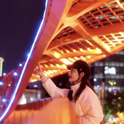 夜景模特