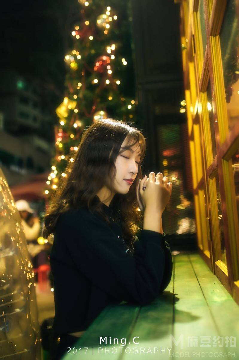夜景模特