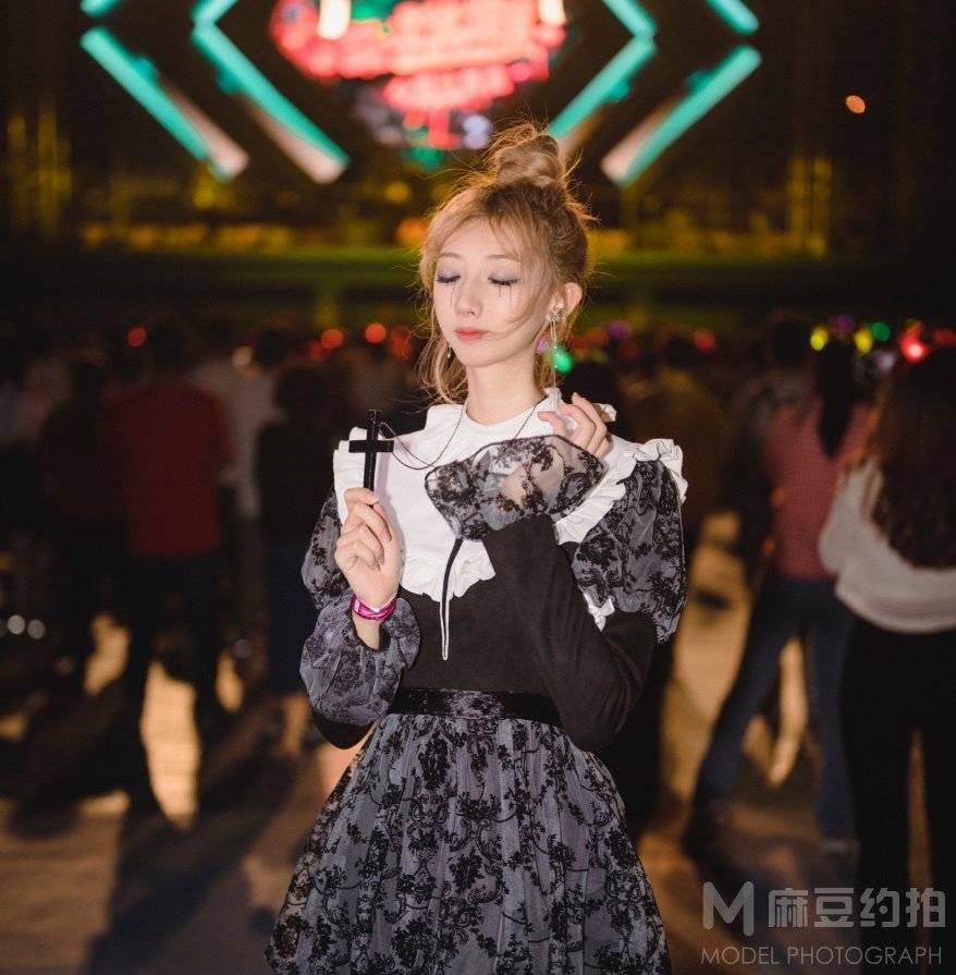 暗黑模特
