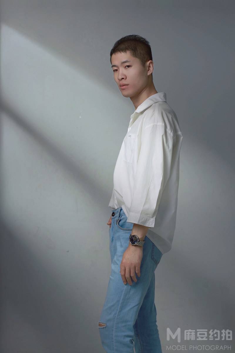 纪实模特