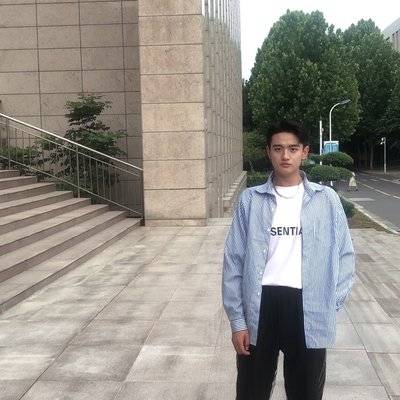 黑白模特