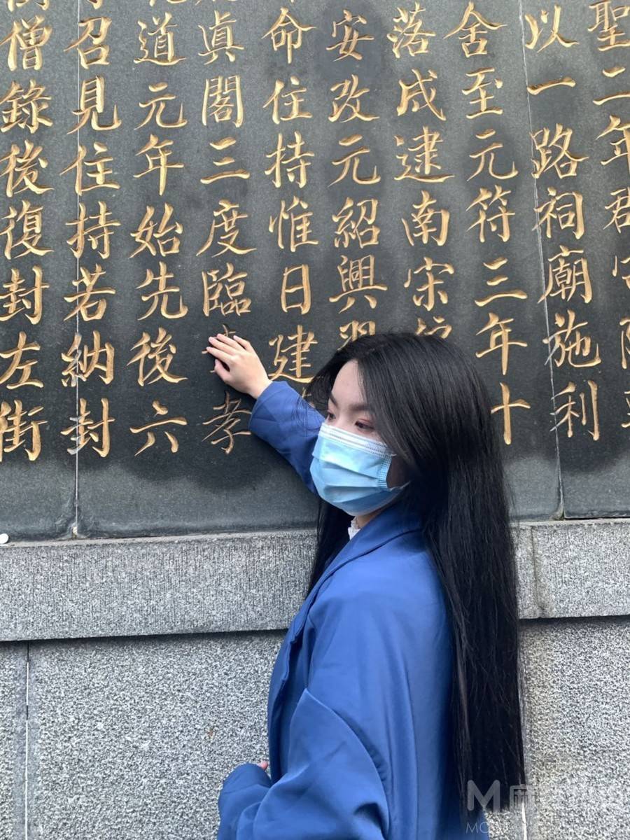 黑白模特