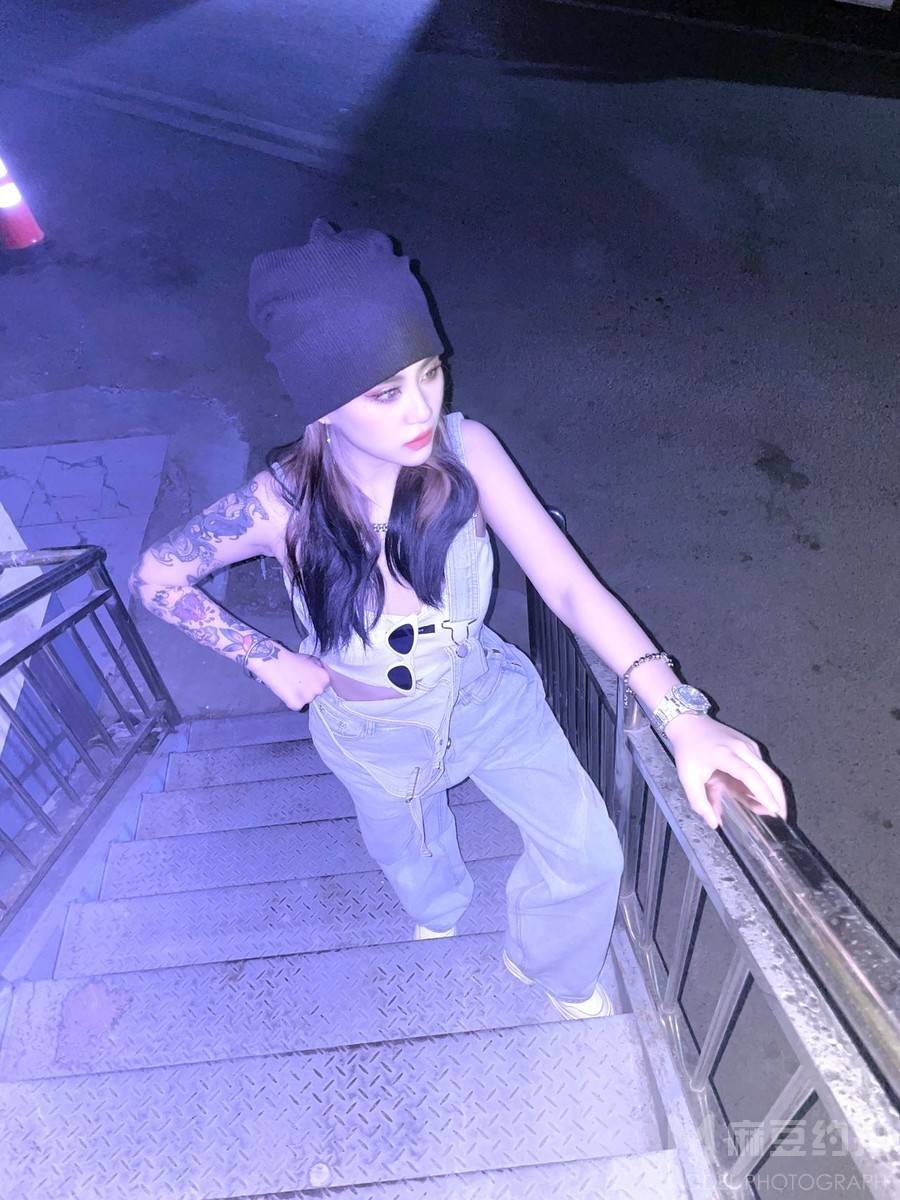 暗黑模特