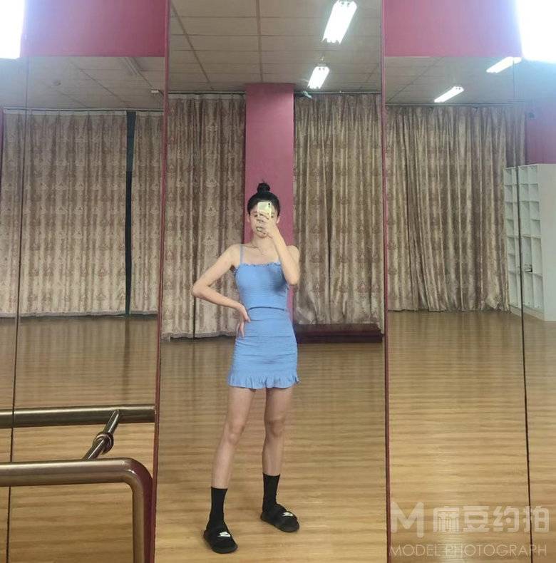 复古模特