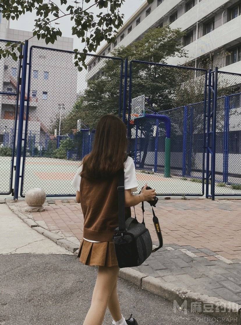 校园模特