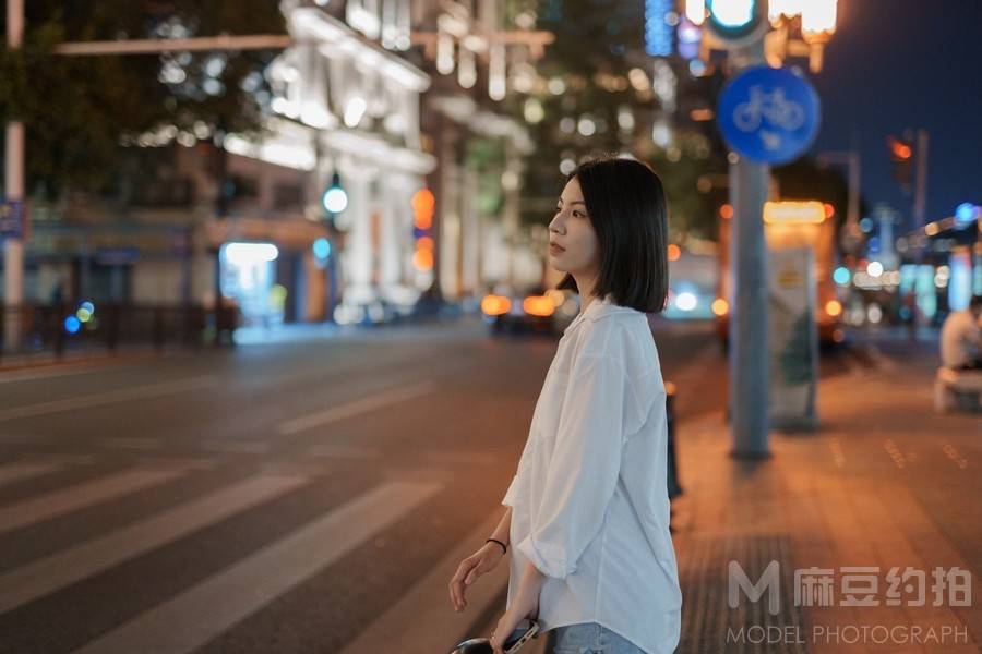 夜景模特
