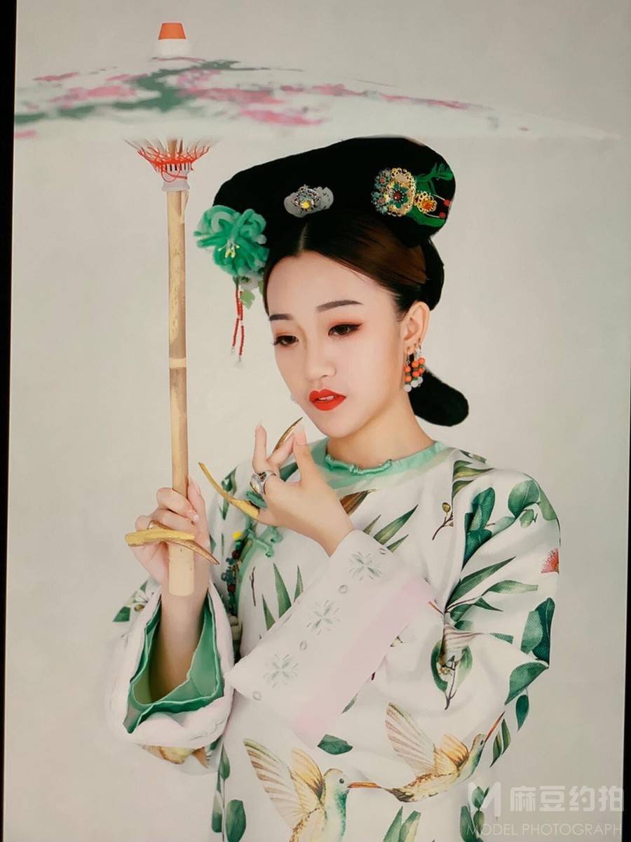 民国模特