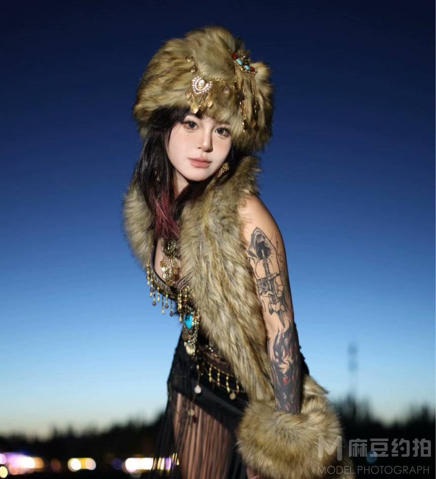 情绪模特