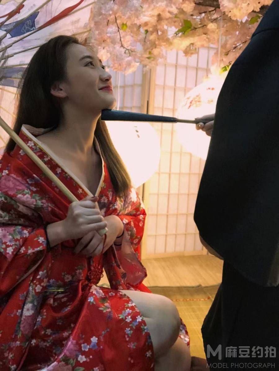 和服模特