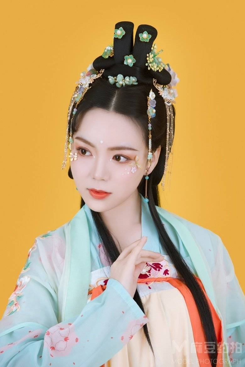 古风模特