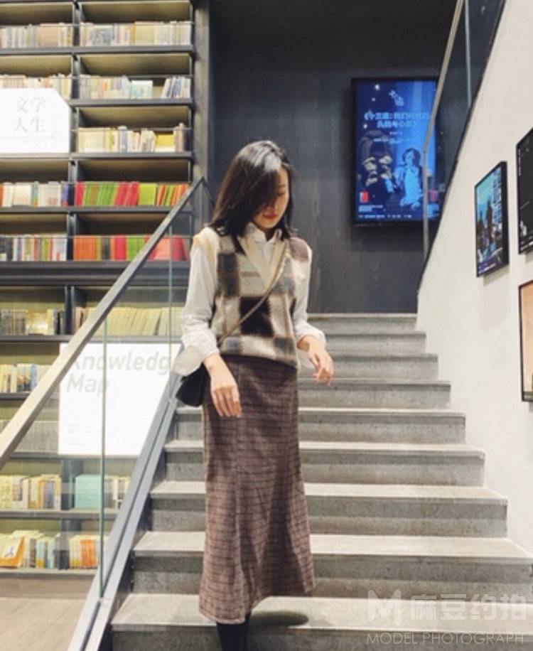 纪实模特