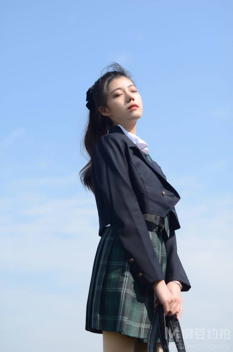 清新模特