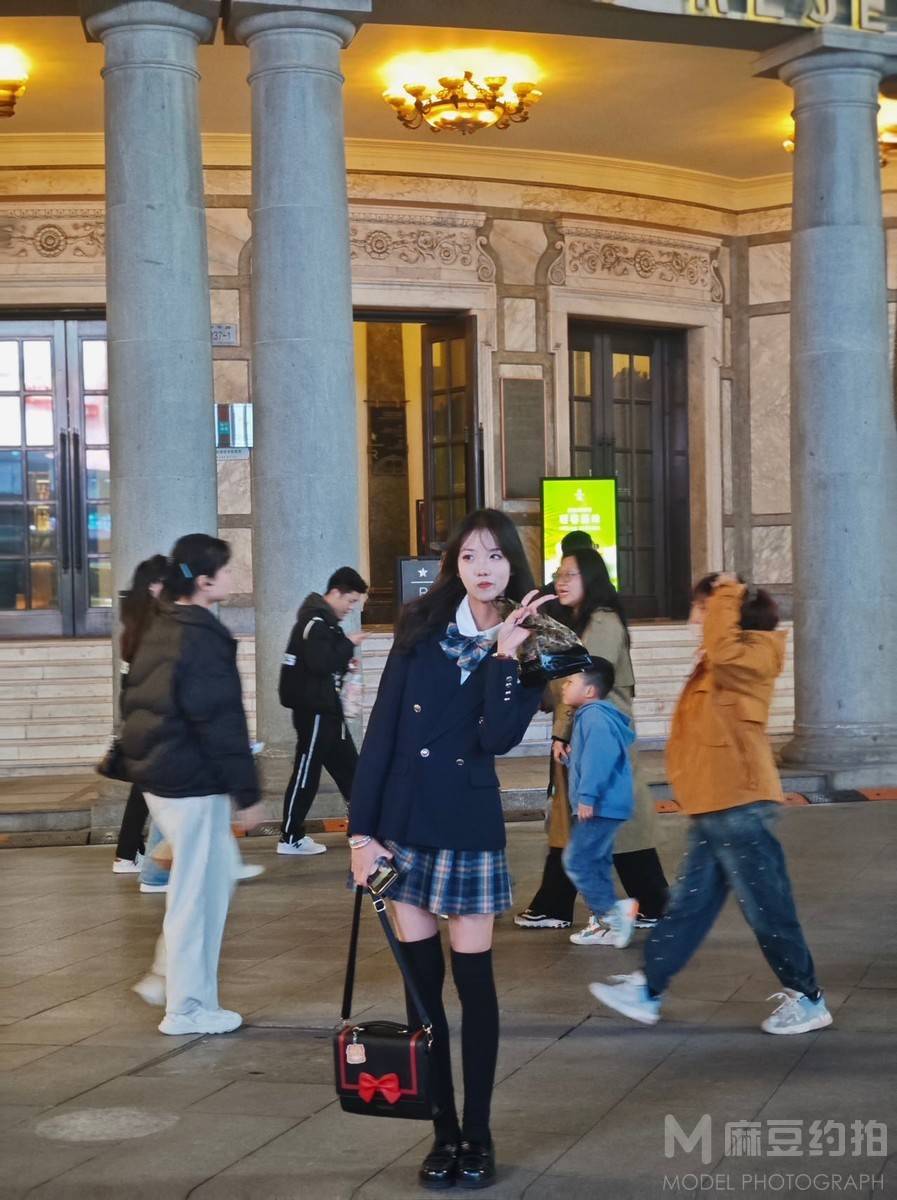 校园模特