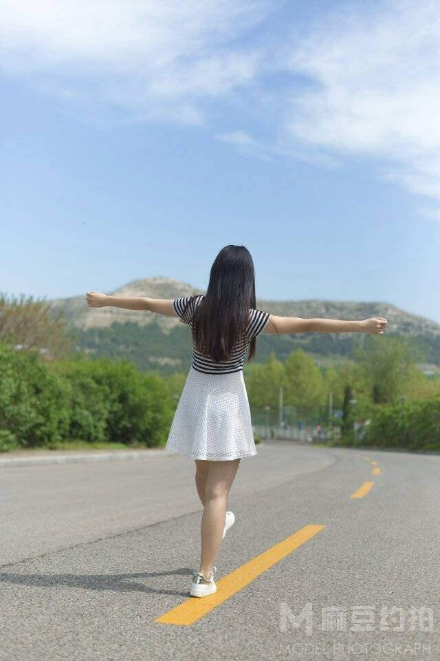 校园模特