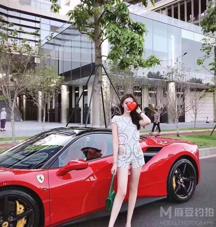 纪实模特