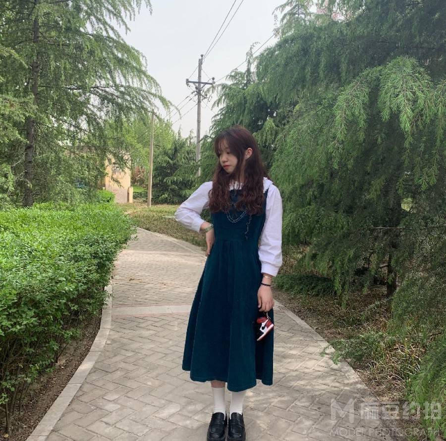 校园模特