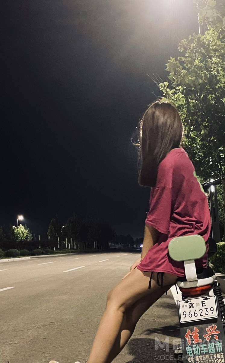 胶片模特