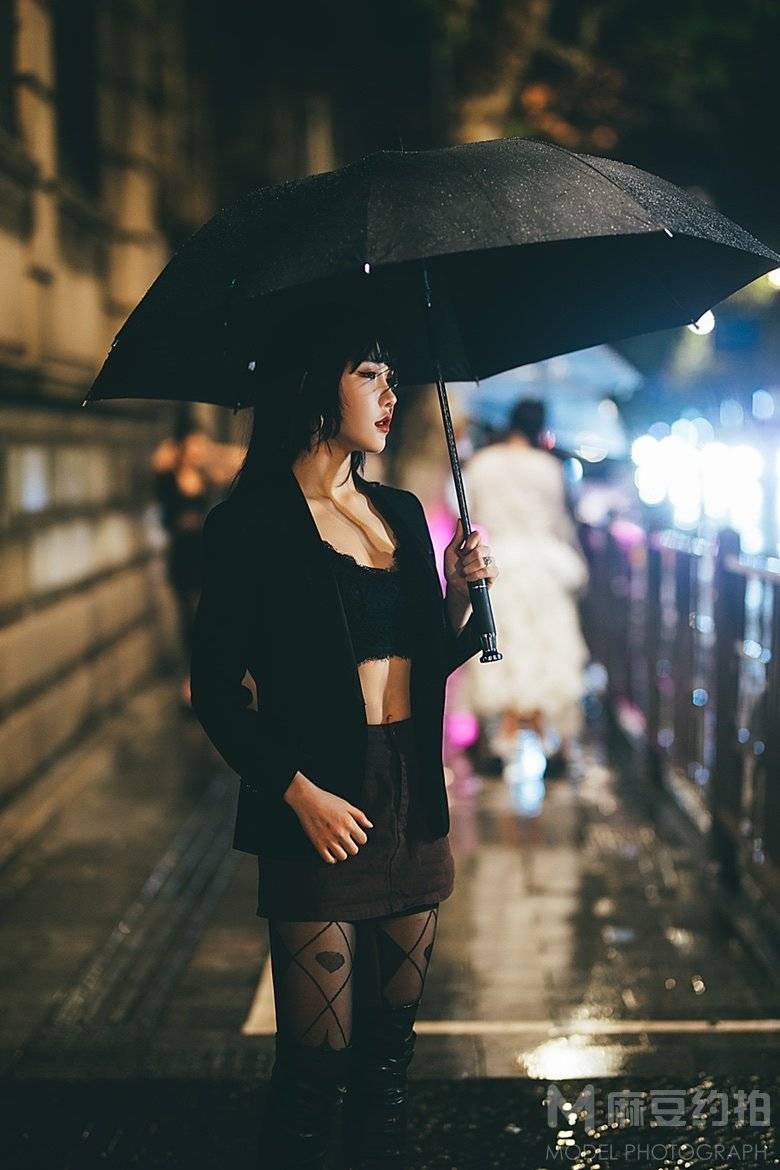 夜景模特