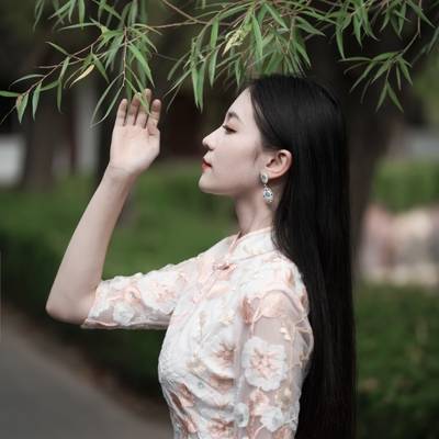 清新模特