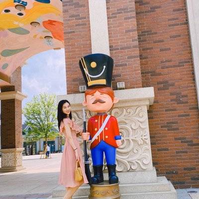 民国模特
