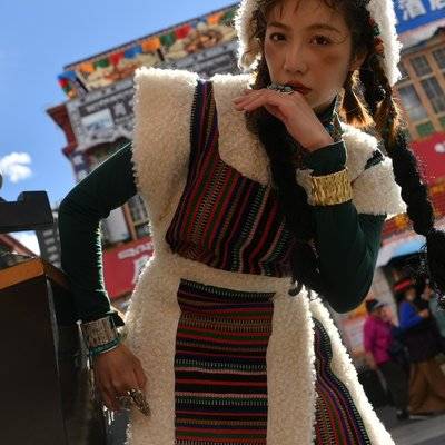 汉服模特
