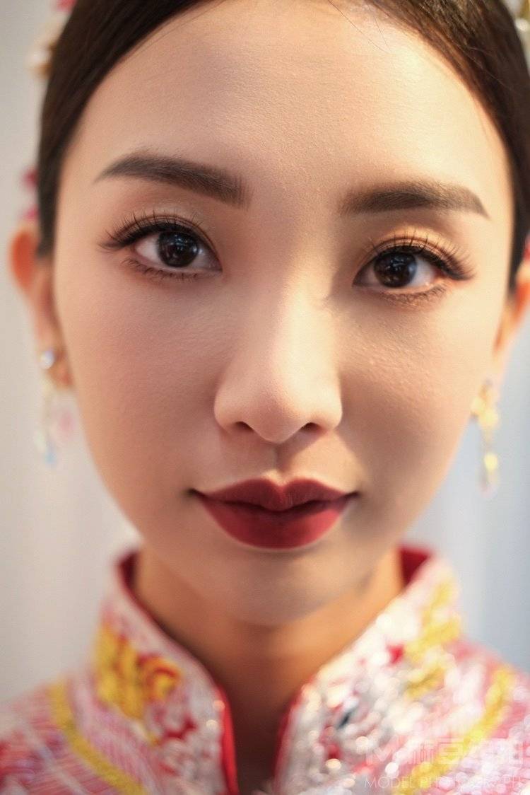 妆容模特