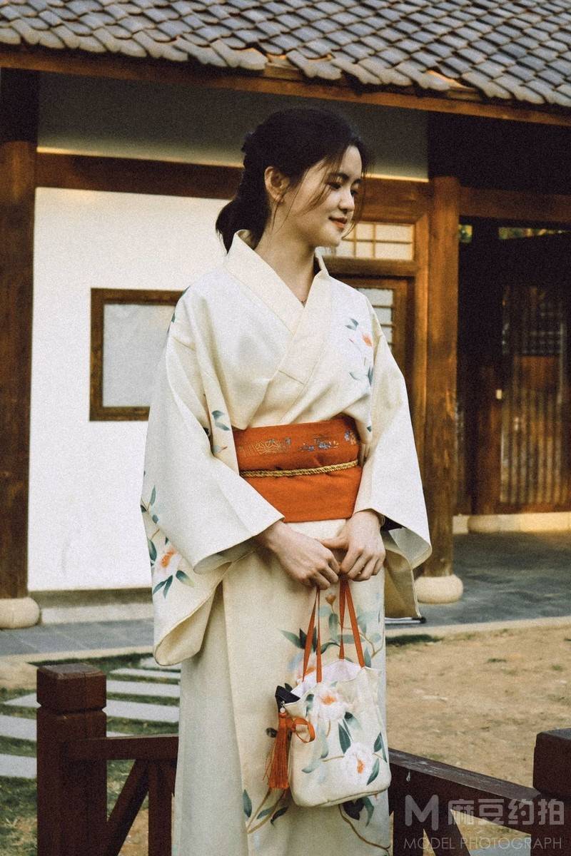 和服模特