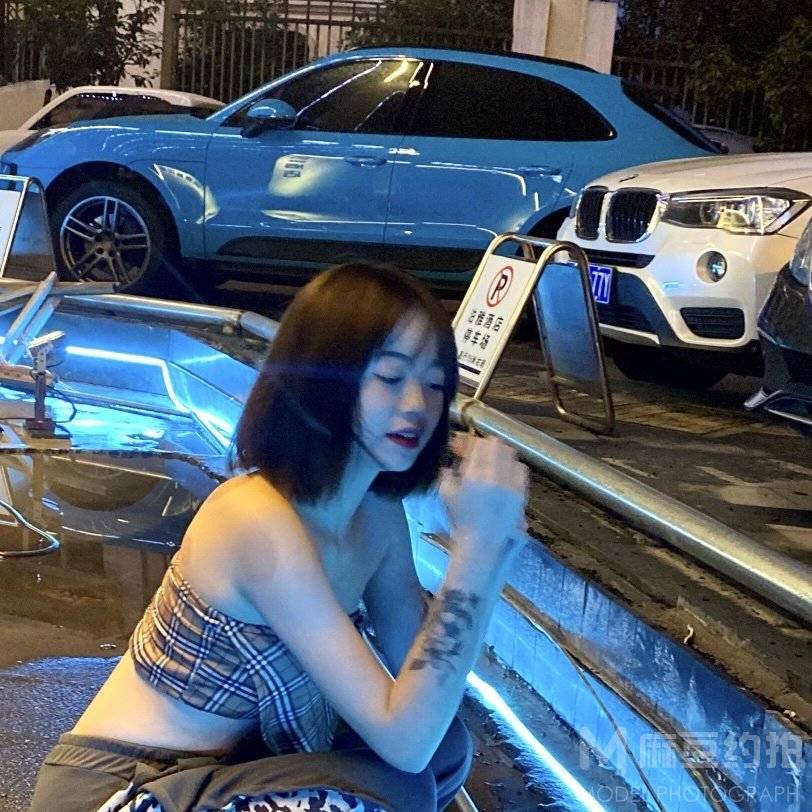 情侣模特