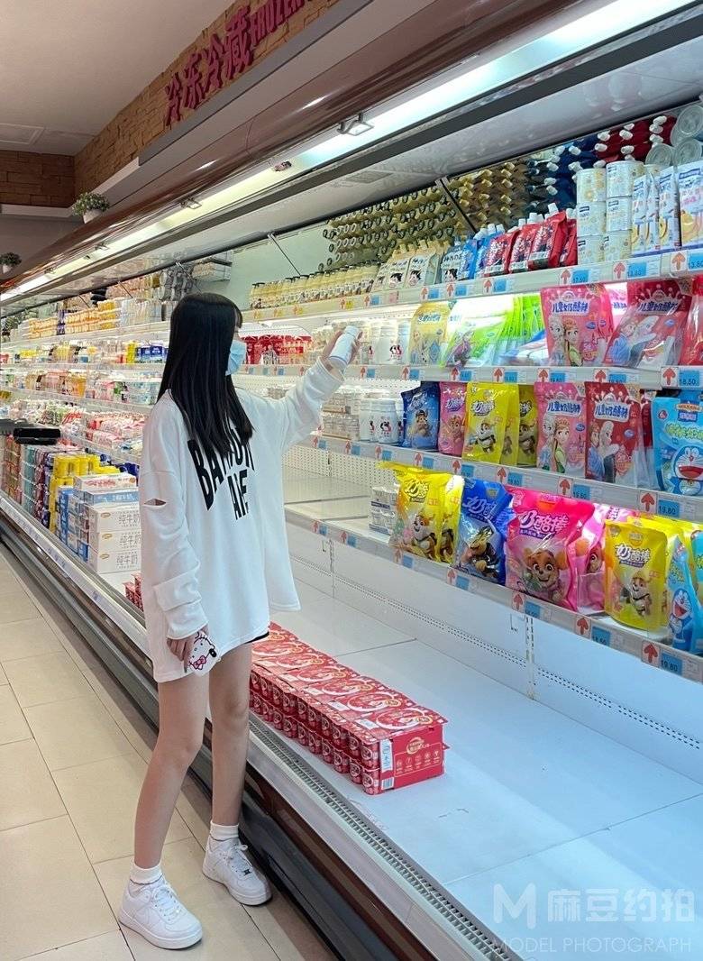 清新模特