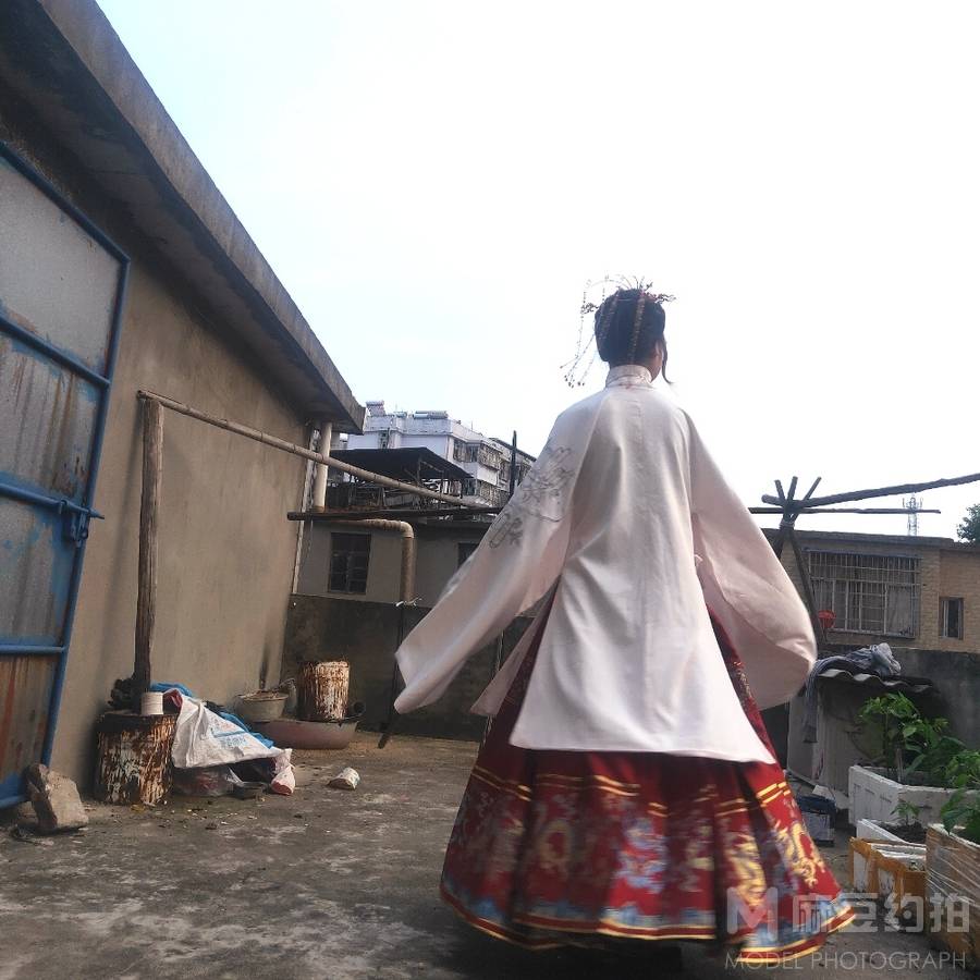汉服模特
