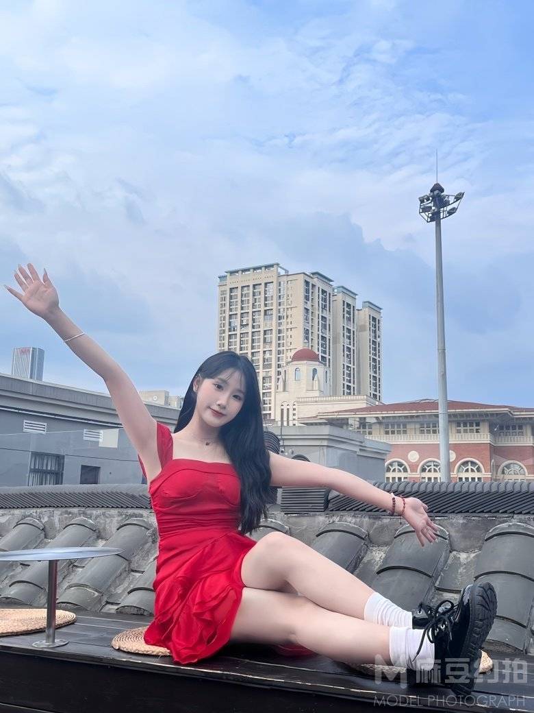 清新模特
