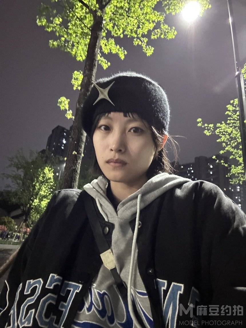 胶片模特