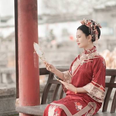 汉服模特