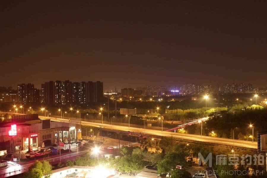 夜景模特