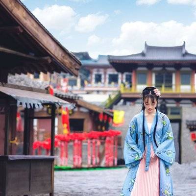 汉服模特