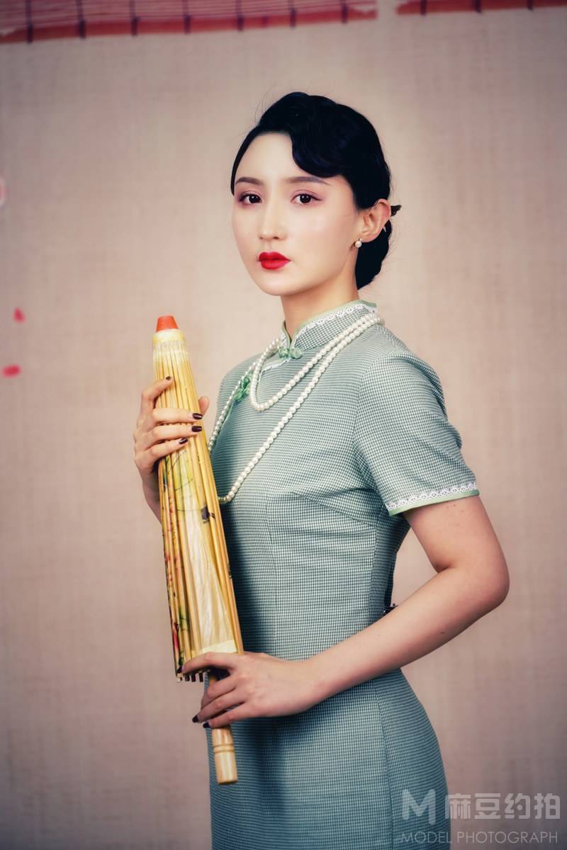 民国模特
