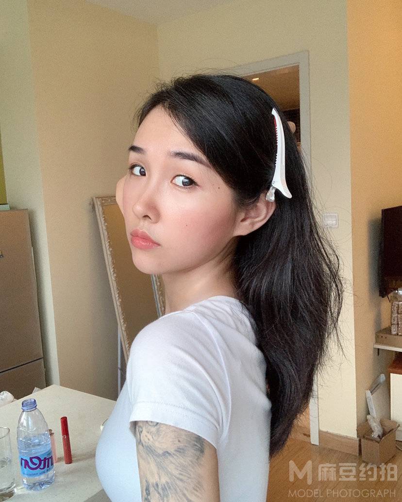 清新模特