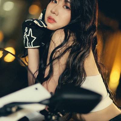 胶片模特