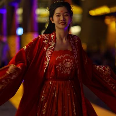 汉服模特