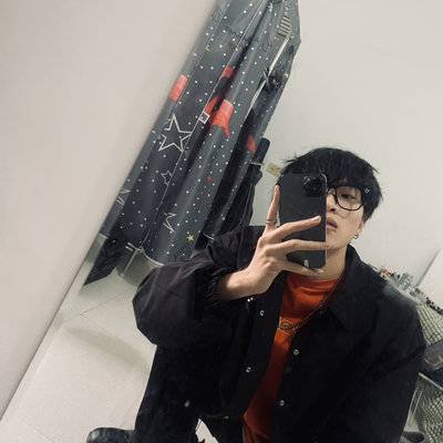 黑白模特