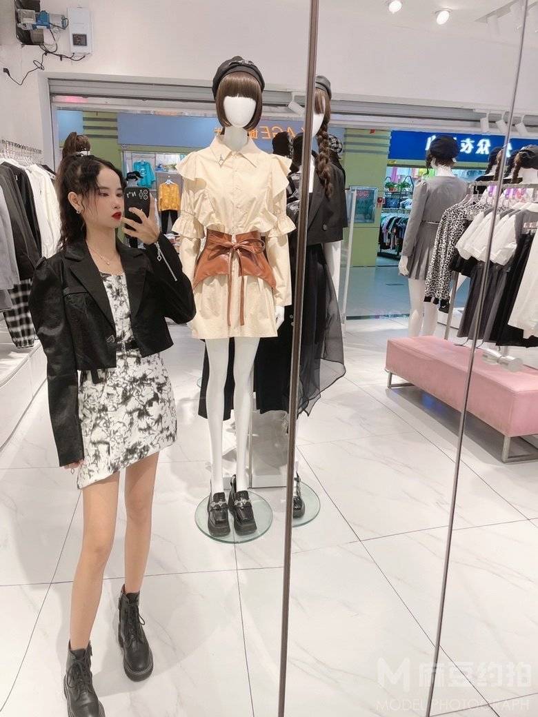 情侣模特