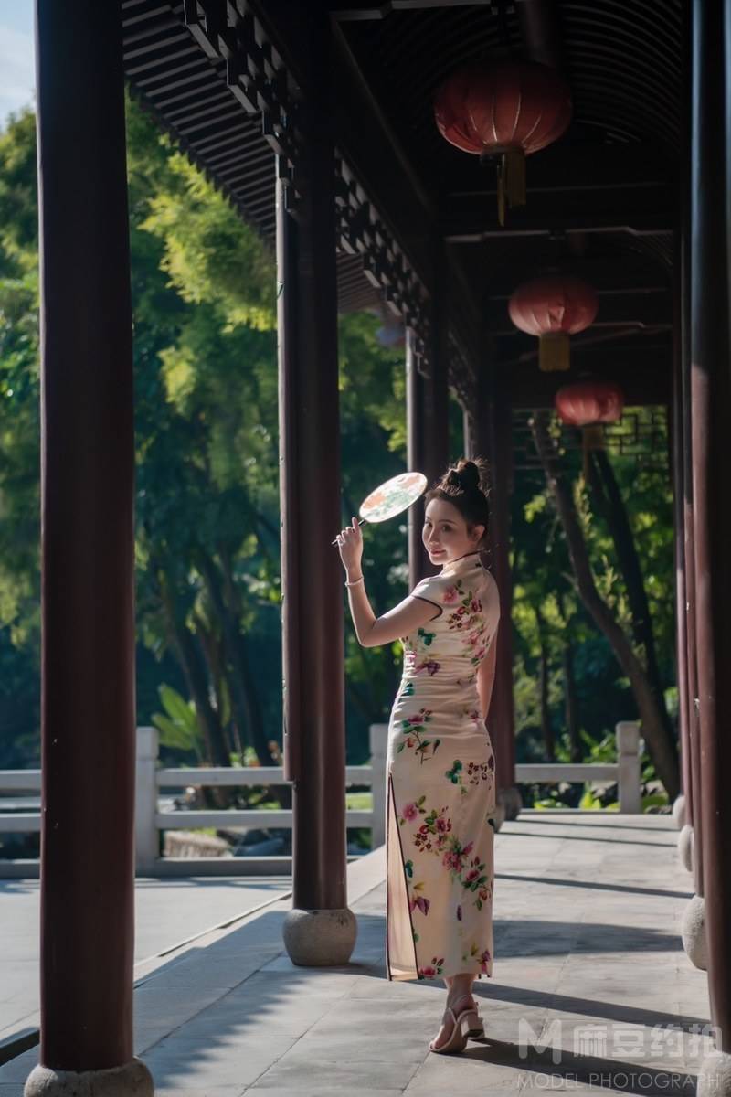民国模特