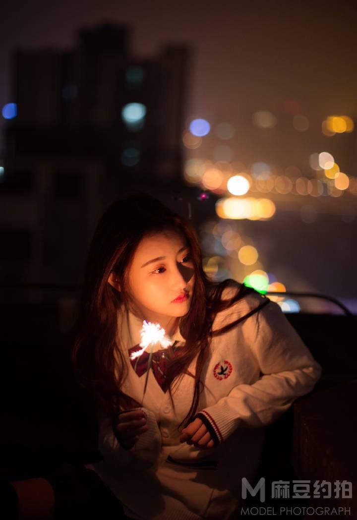 夜景模特
