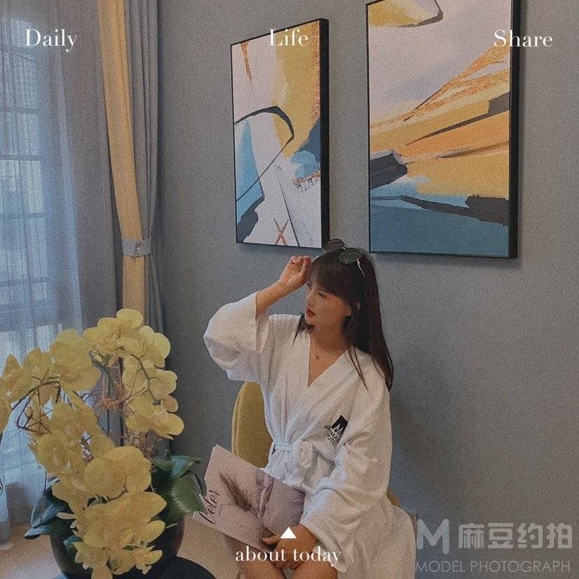 情绪模特